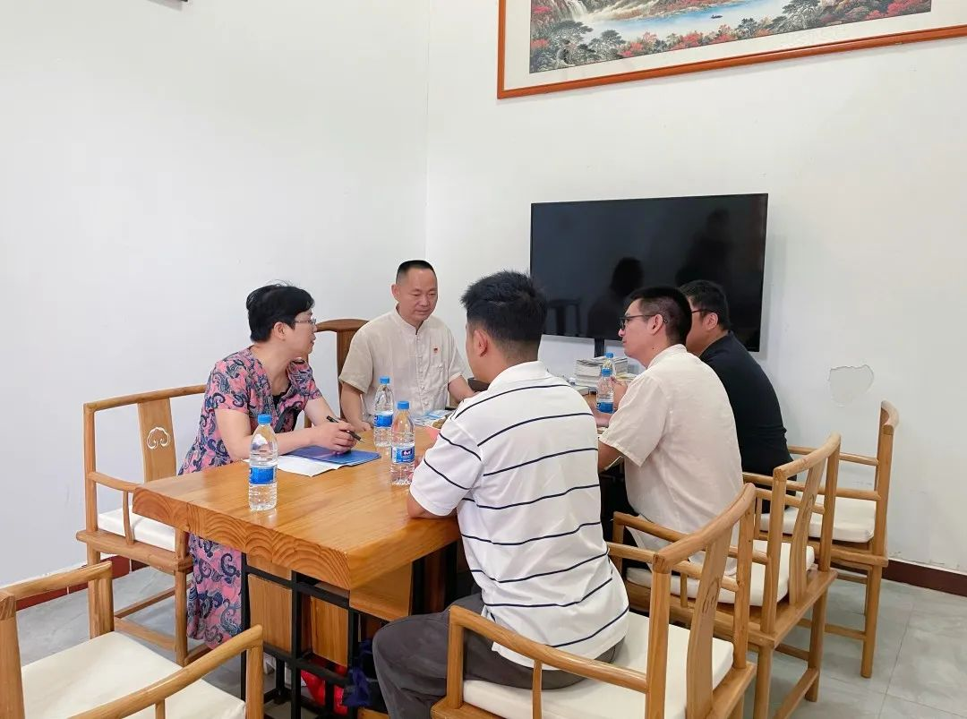 地理与环境科学学院赴“罗牛山学校”开展“访企拓岗促就业”行动