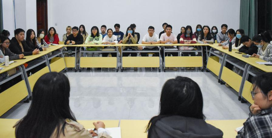 携手并进,共话未来