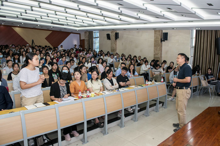 1727599868328284.jpg 互动答疑环节.jpg