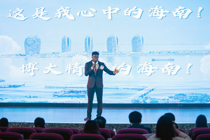 1677123206941975.jpg 王子木诗朗诵.jpg