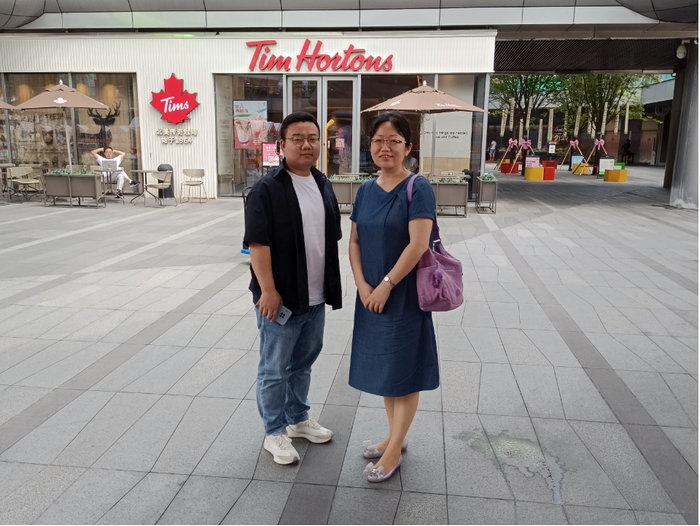 1688547119347039.png 我院张恒老师于杭州看望我院优秀毕业生曹明.png