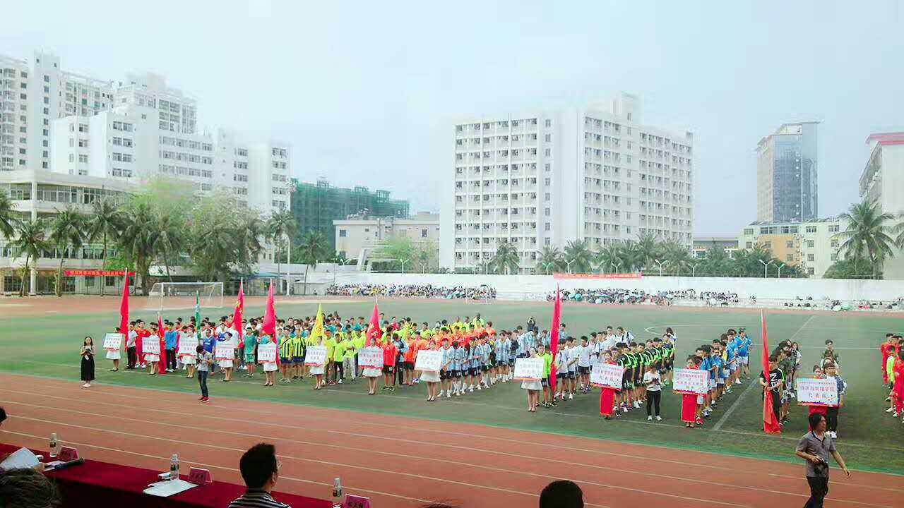 青年之声・我校2017年校园足球赛和啦啦操比赛圆满结束