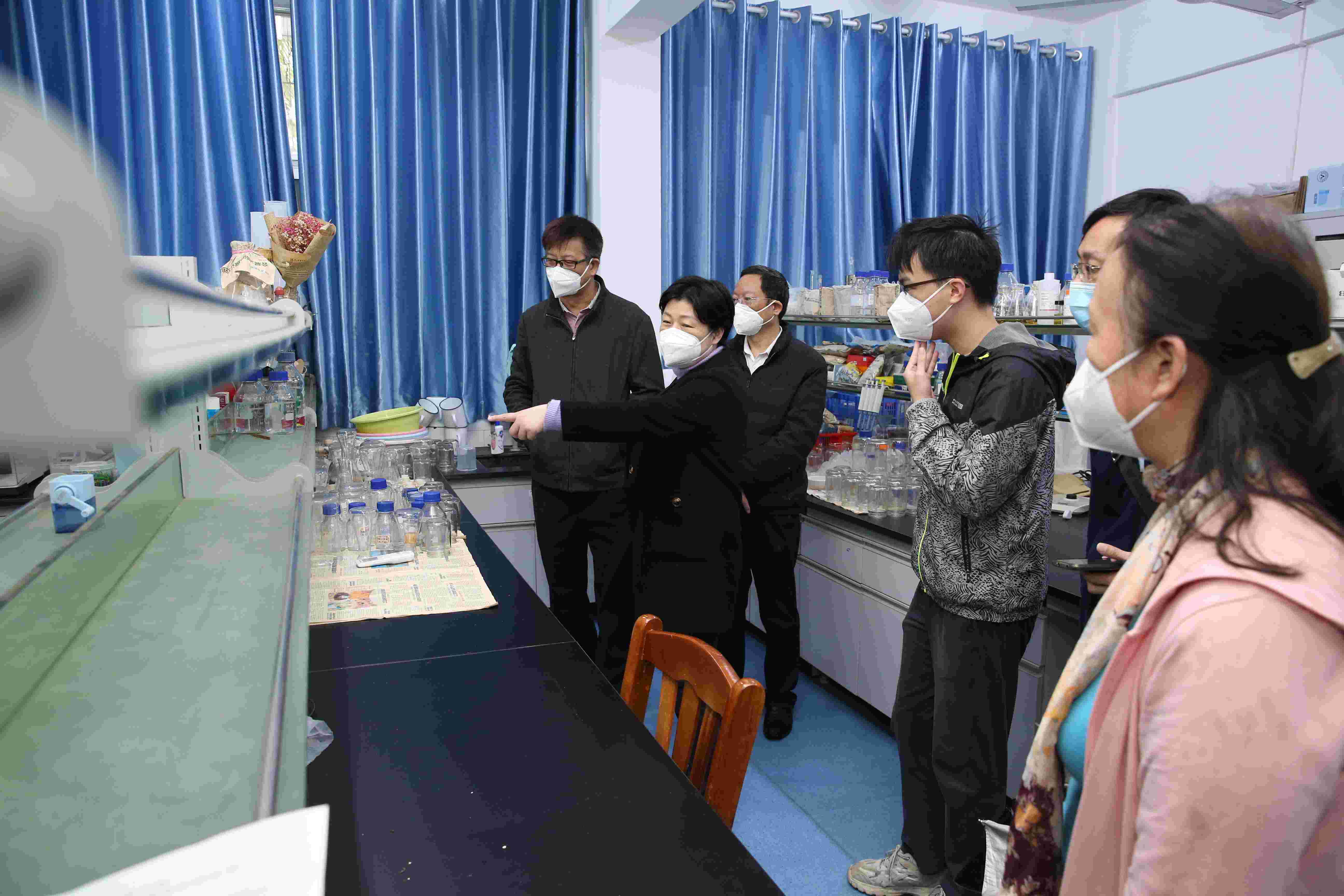 许玫带队开展龙昆南校区假期安全检查工作