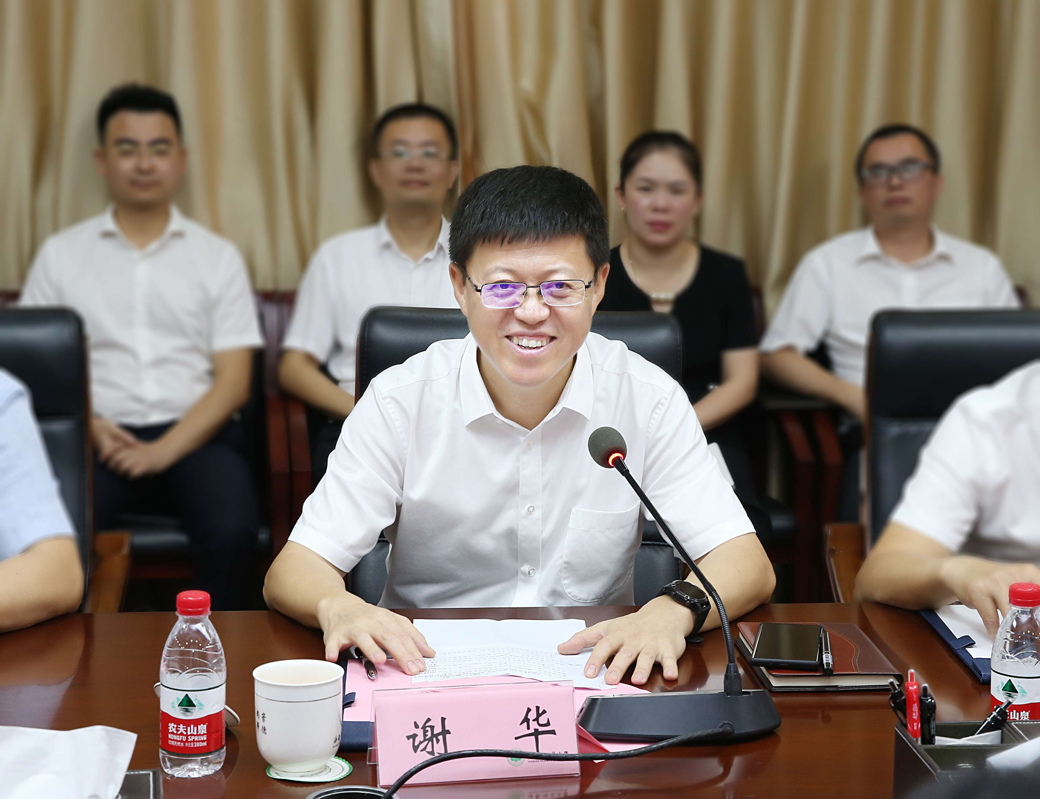 我校与中国联通海南分公司、国家电投集团签订三方战略合作协议