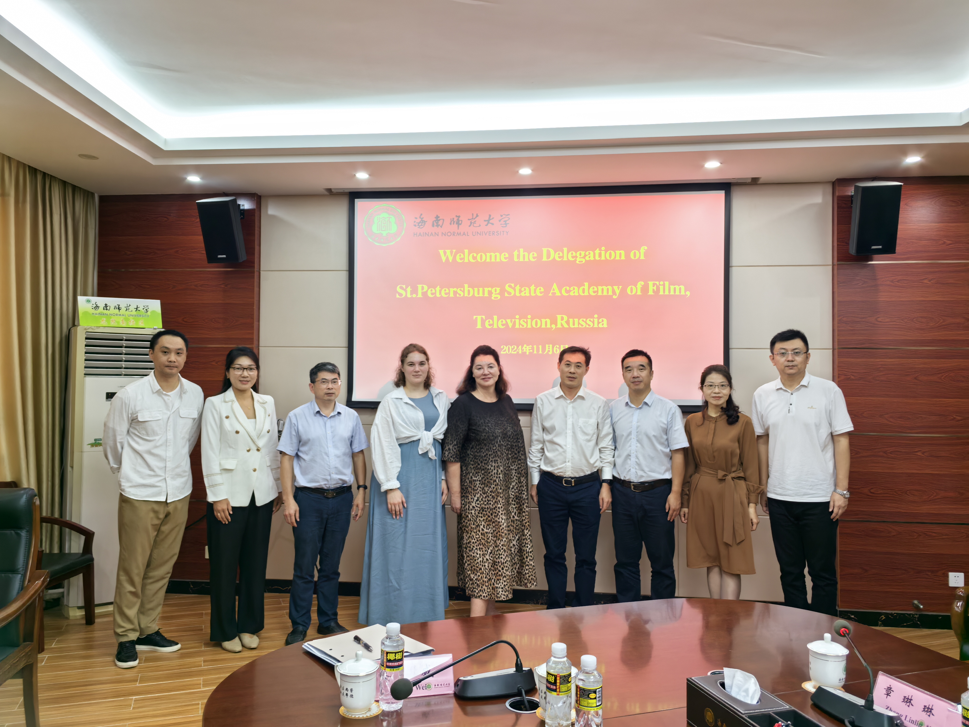 俄罗斯圣彼得堡国立电影电视学院代表团访问我校