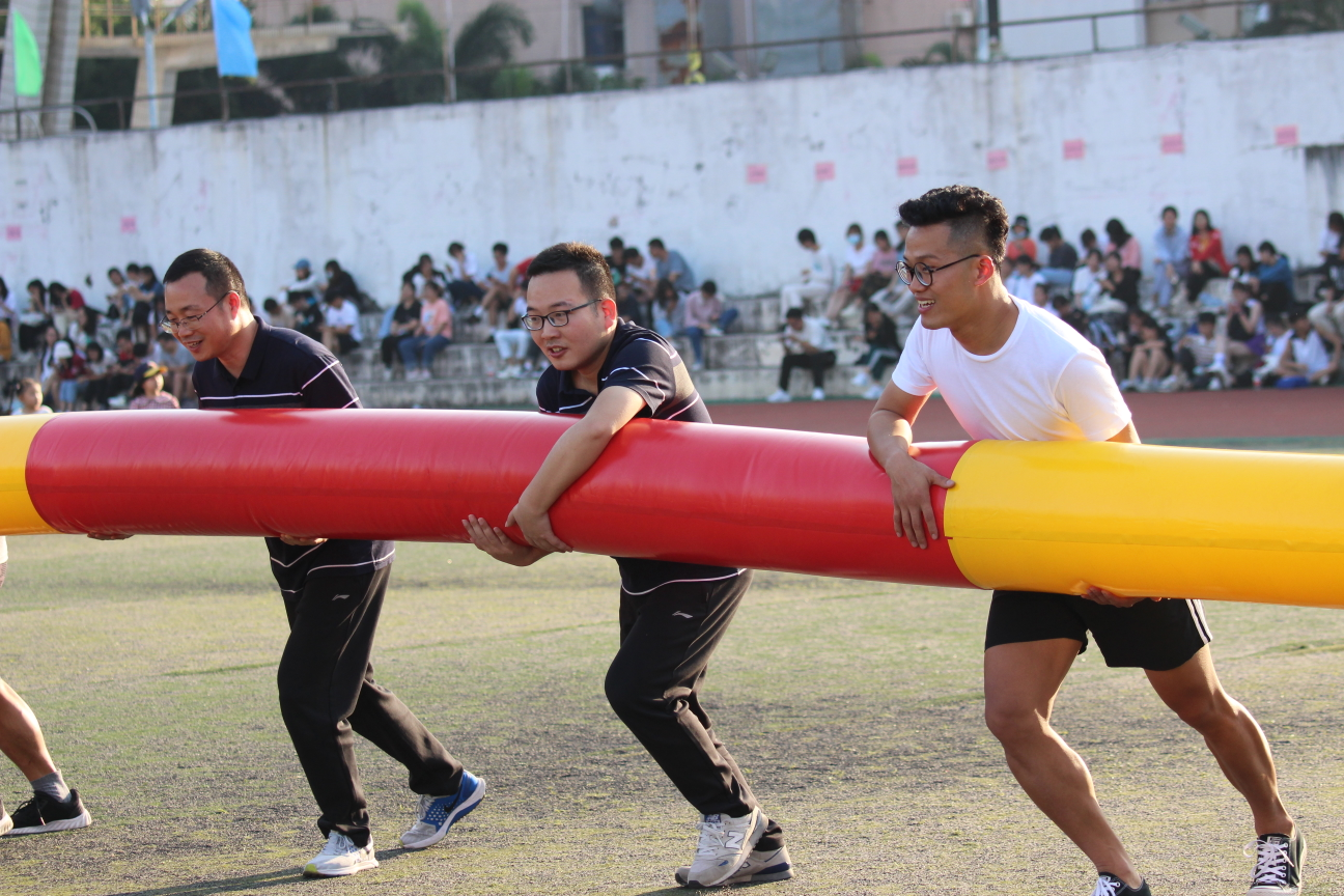 青年之声・记星空游戏官方第37届运动会开幕式历史文化学院风采