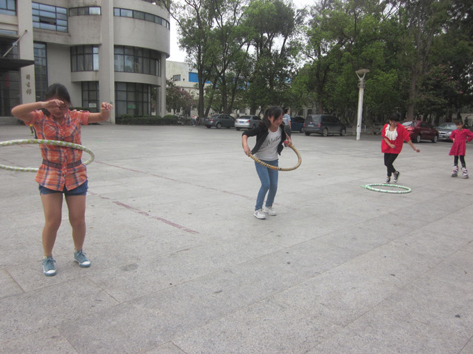 美丽的3.7――记初等教育学院女生节趣味活动