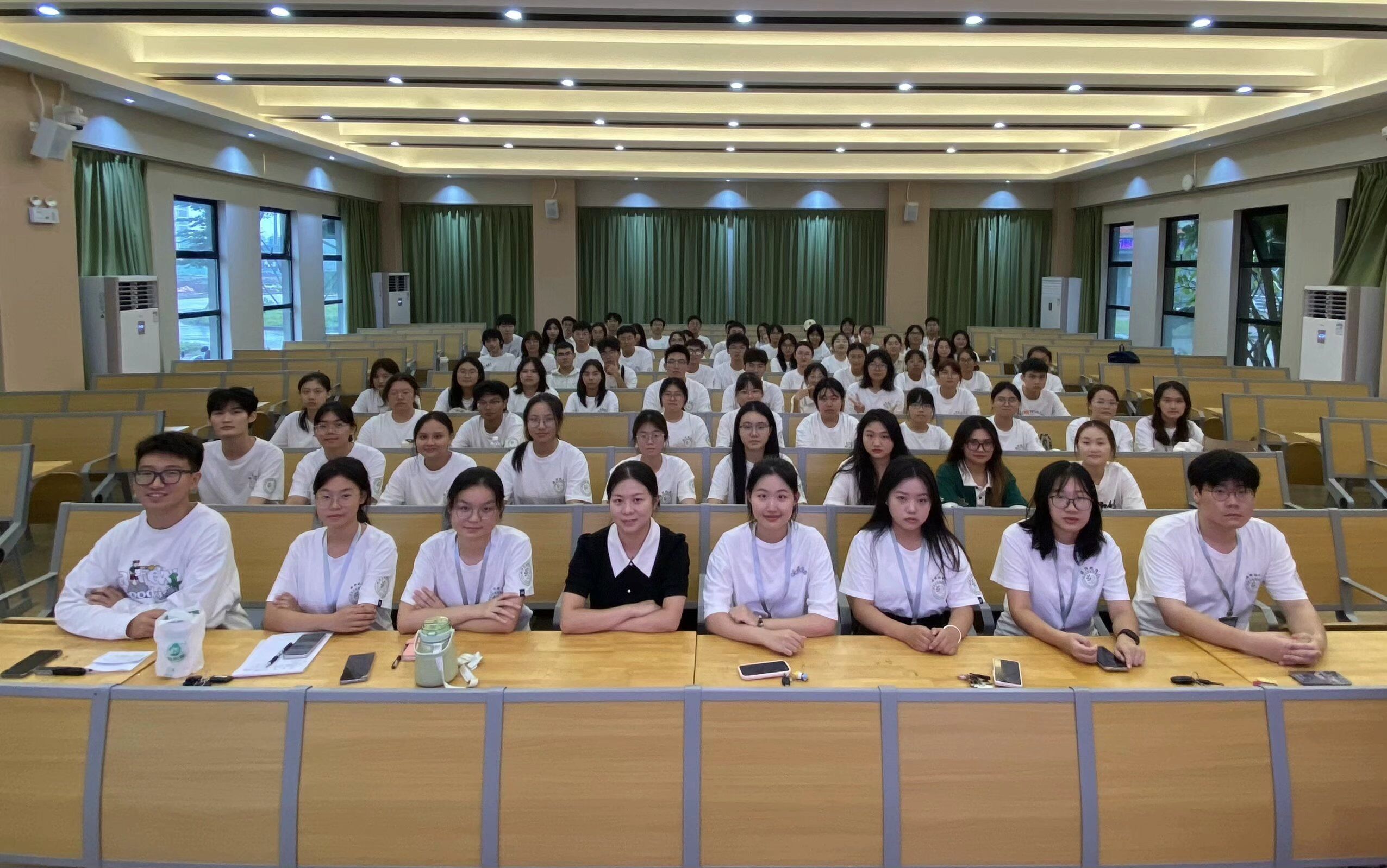 为“新血液”充电，助力地院启航