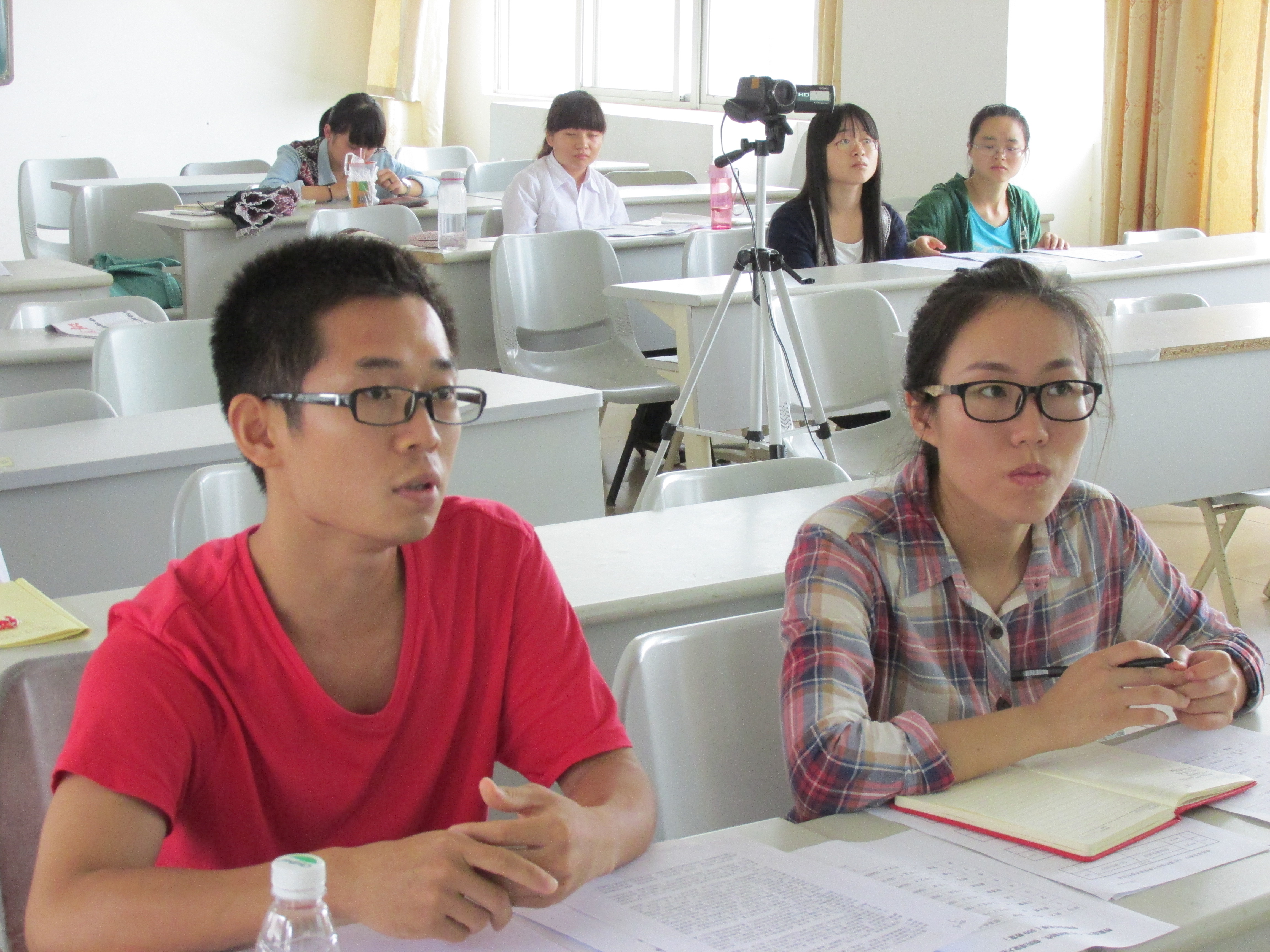 展示智慧,秀我风采――记文学院第八届教师技能大赛课件复赛