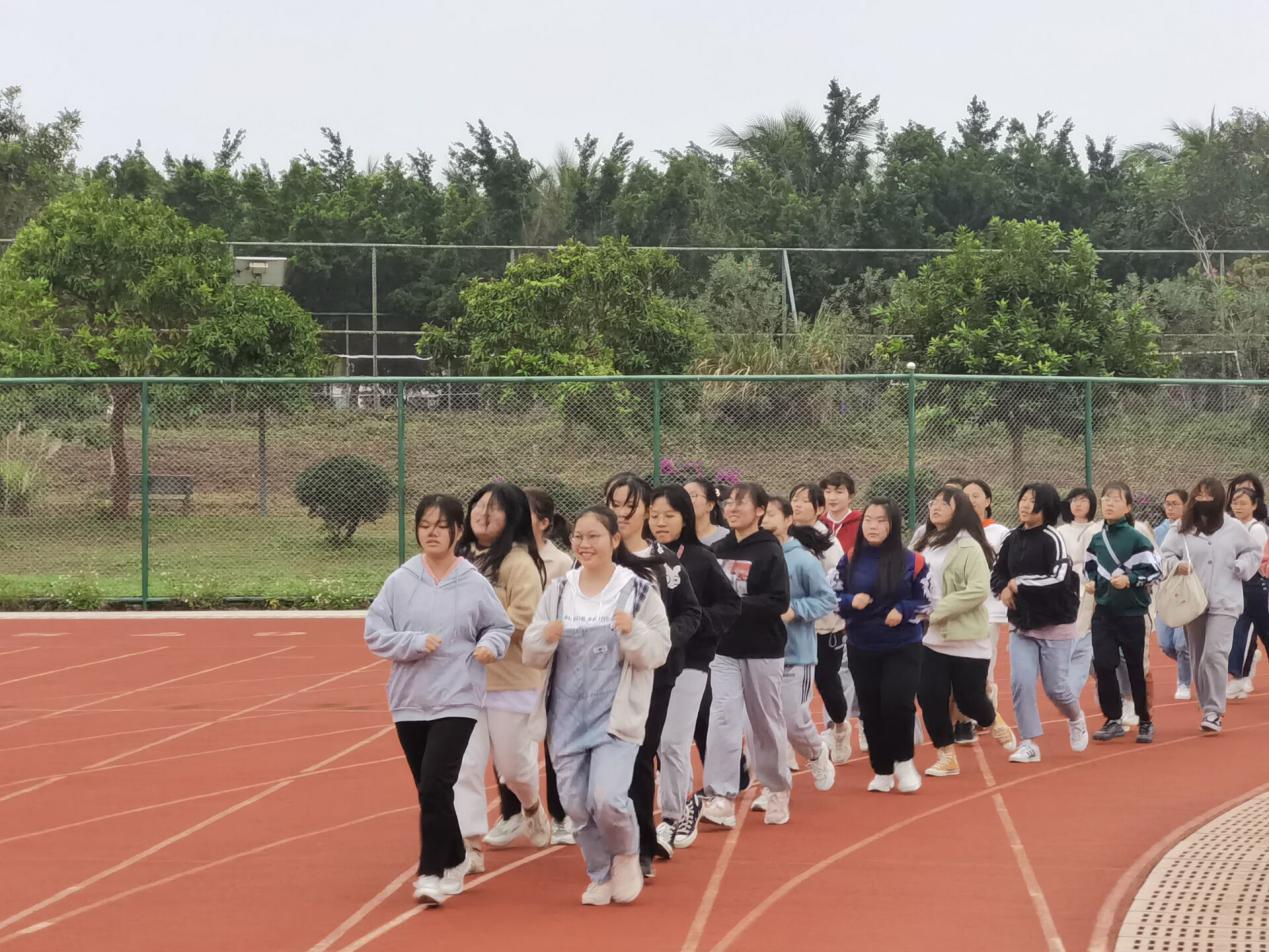 青年之声・记星空游戏官方历史文化学院升旗仪式