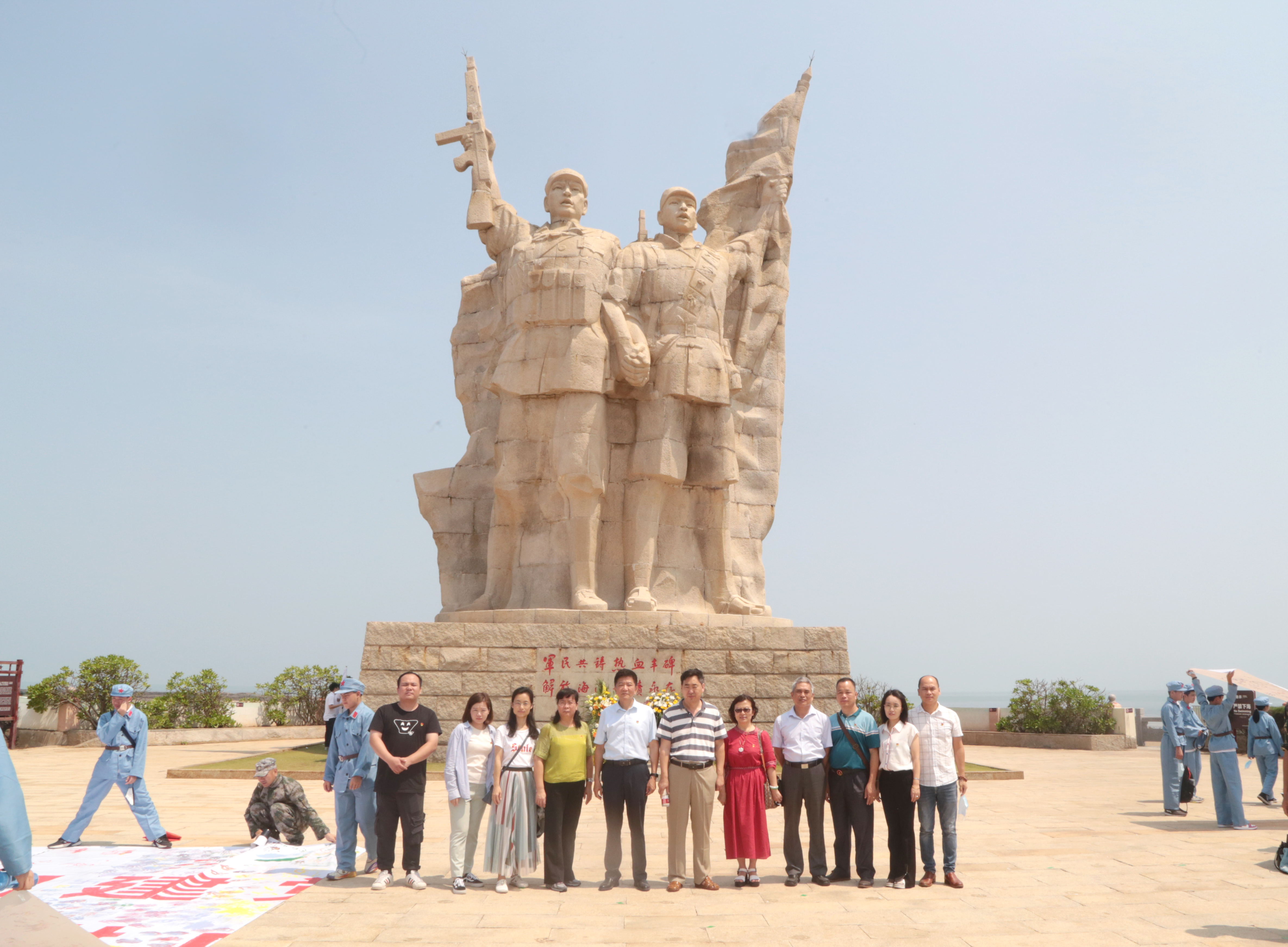 海南教育期刊社党总支开展“学习百年党史，传承红色基因”主题党日活动