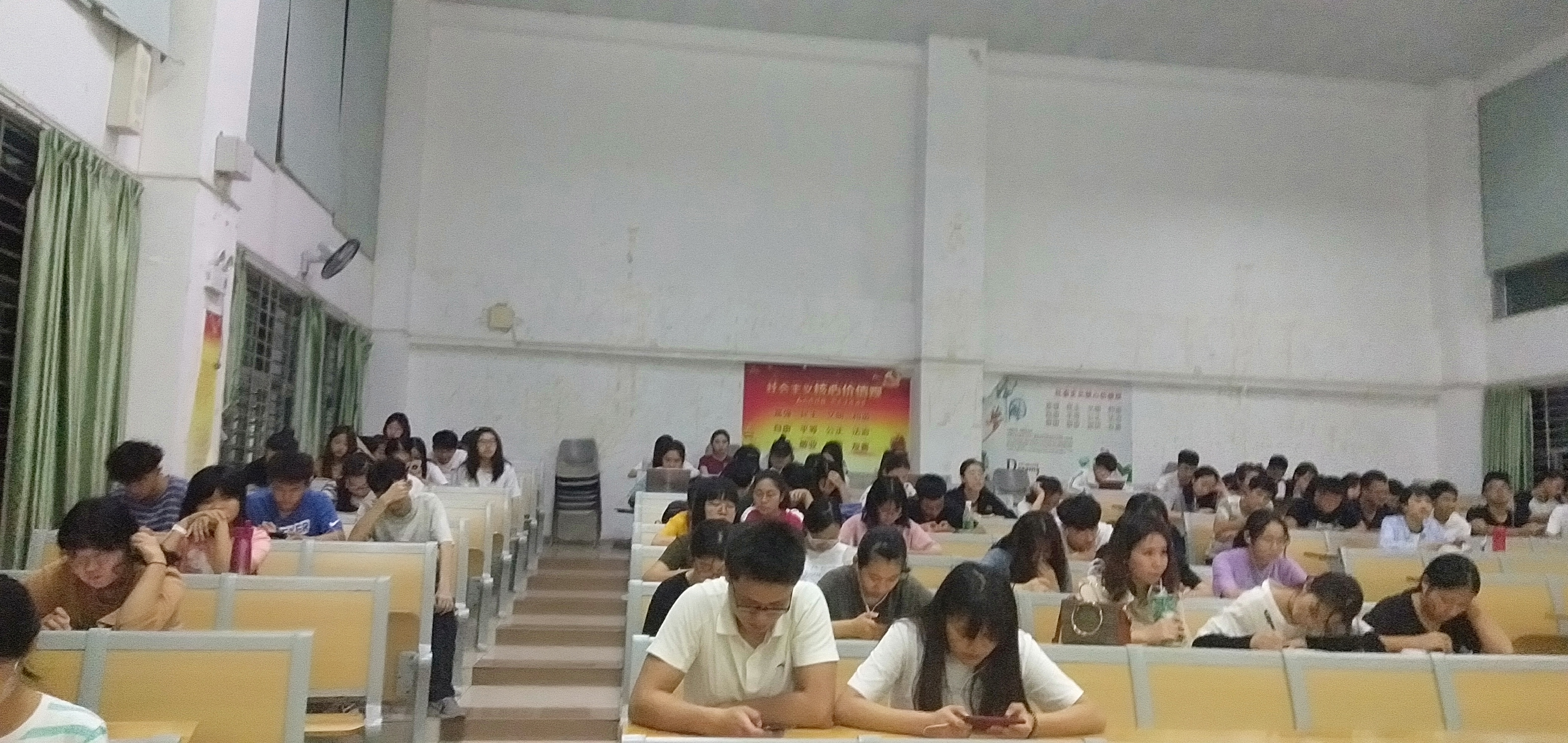 世界之大 何不观之 记法学院赴美带薪宣讲活动圆满成功