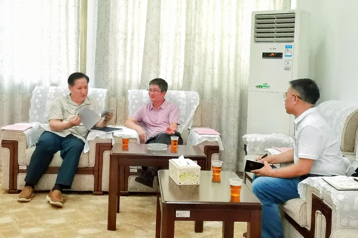 校领导带队赴省社科联交流座谈