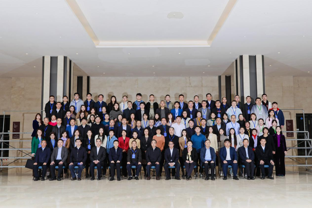 我校主办“社会主义核心价值观协同创新海口峰会――学习习近平文化思想”学术研讨会