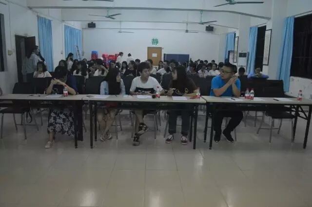 青年之声 数学与统计学院毕业生晚会节目初选