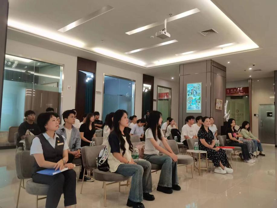 2021级金融专业顺利完成本学期专业见习活动