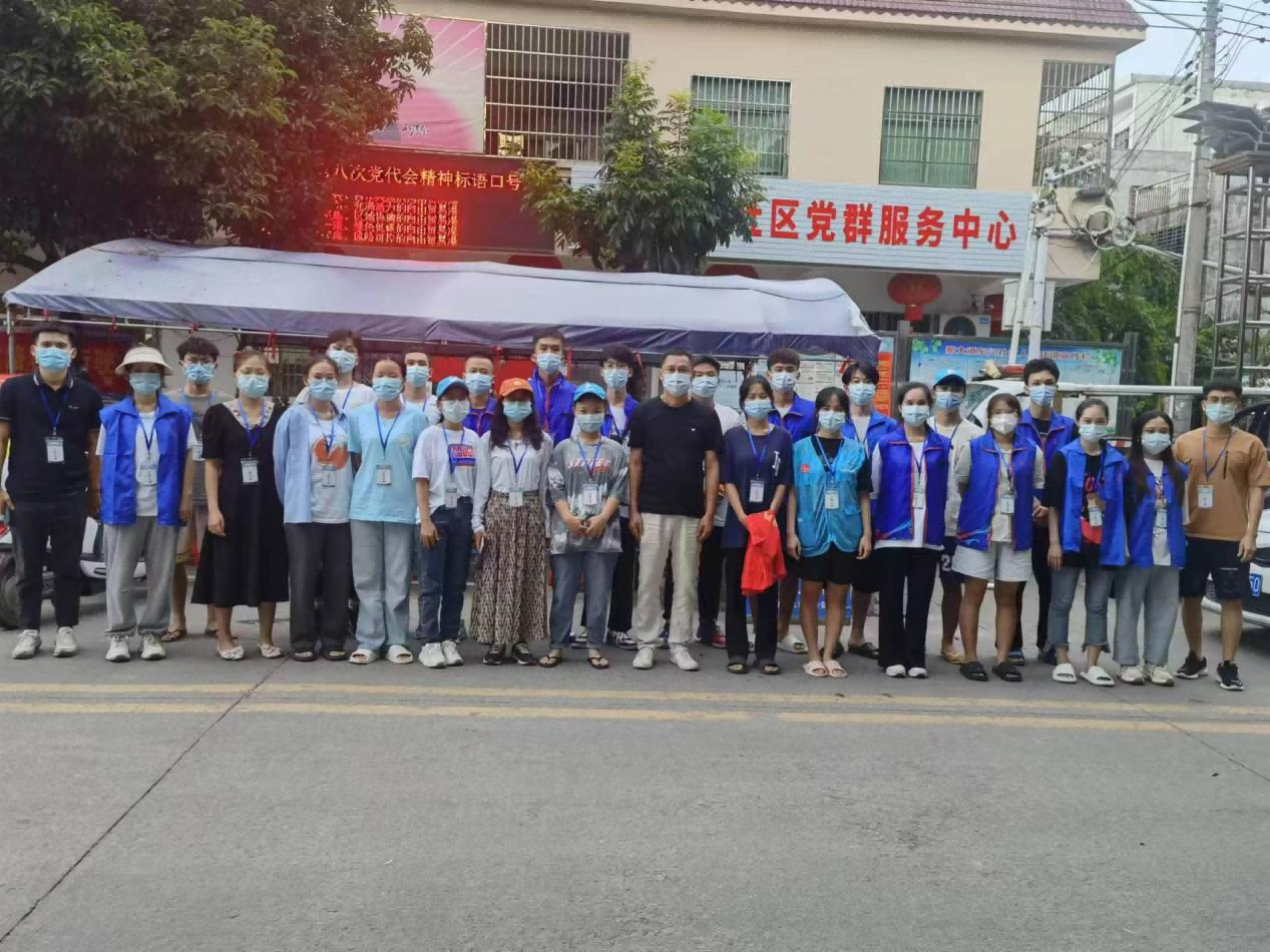 守乡心系情  志愿身先行―记海师儋州疫情防控志愿者陈肇第