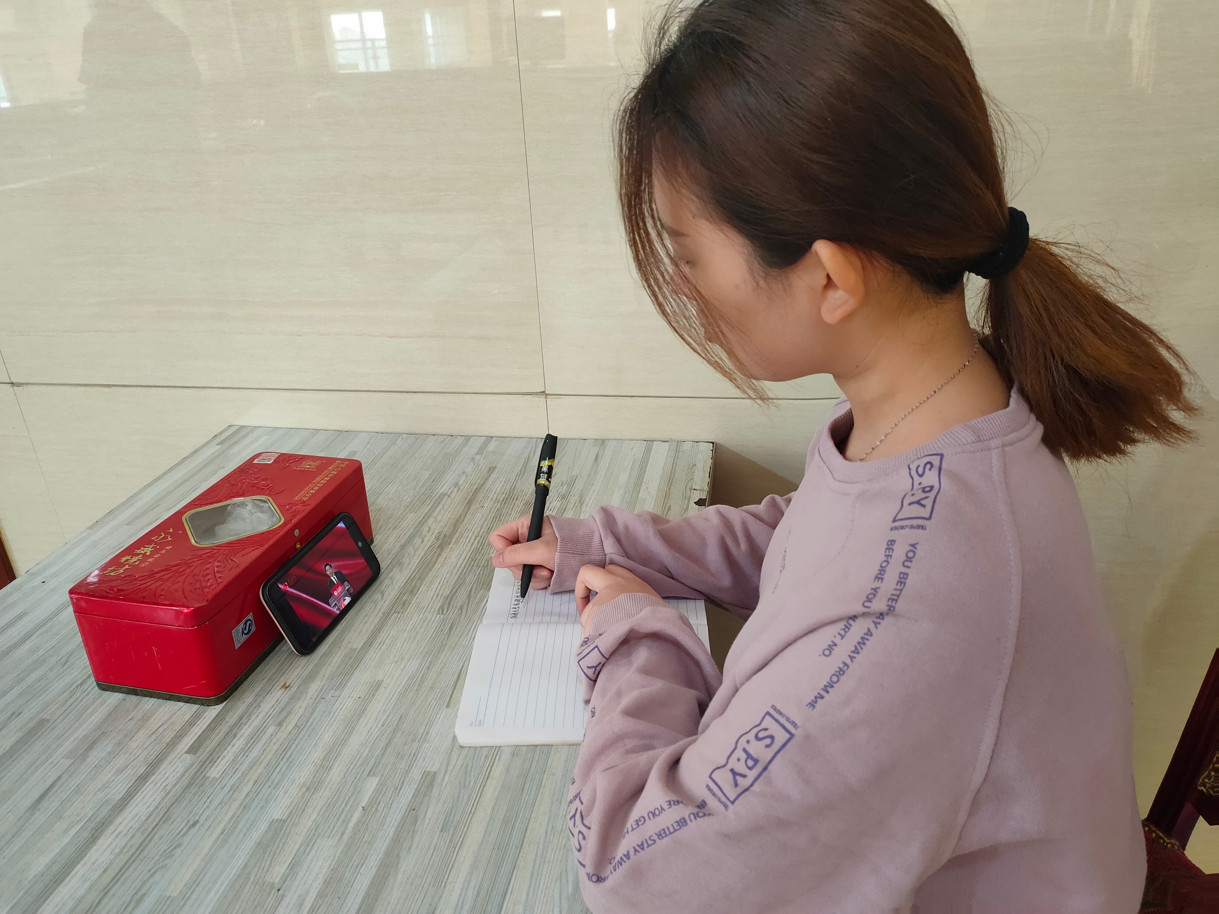 音乐学院学生党支部热议“疫情防控思政课”