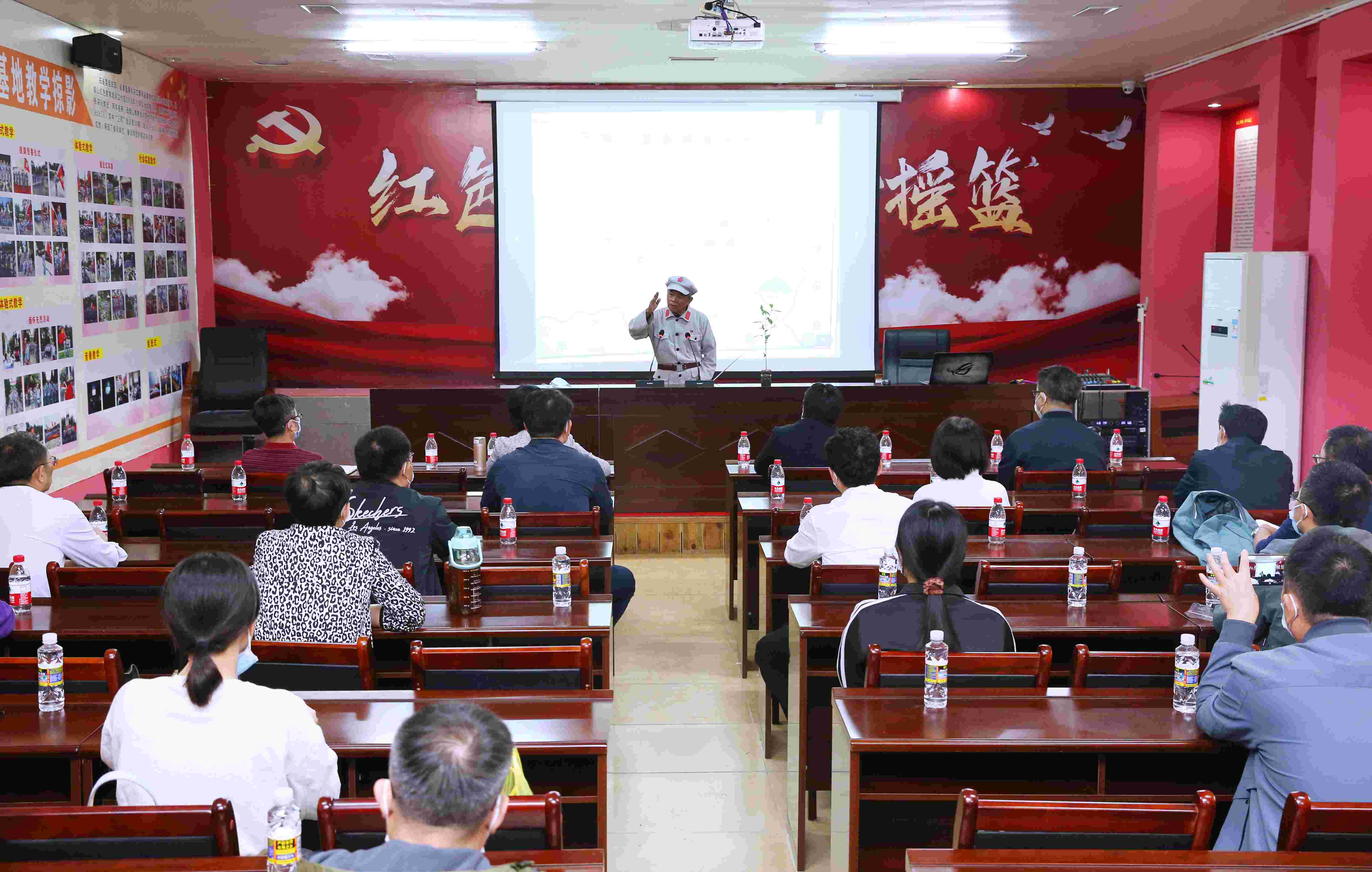 赓续红色血脉 弘扬伟大建党精神  校党委理论中心组赴母瑞山开展专题学习