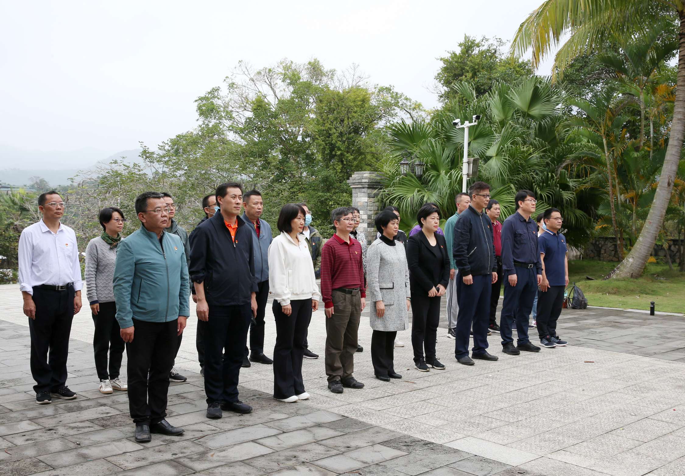 赓续红色血脉 弘扬伟大建党精神  校党委理论中心组赴母瑞山开展专题学习