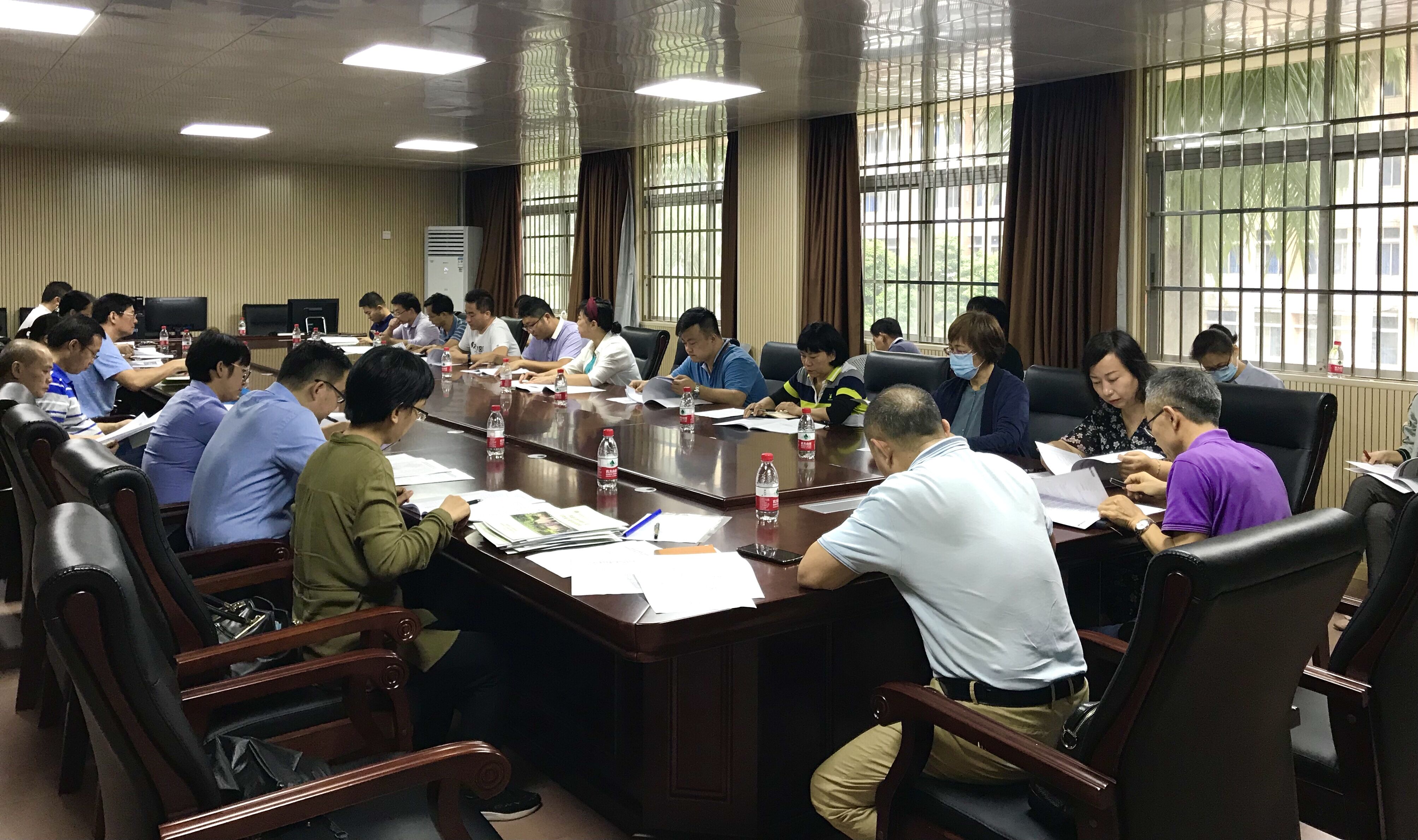 星空游戏官方召开通识教育课程质量提升推进会