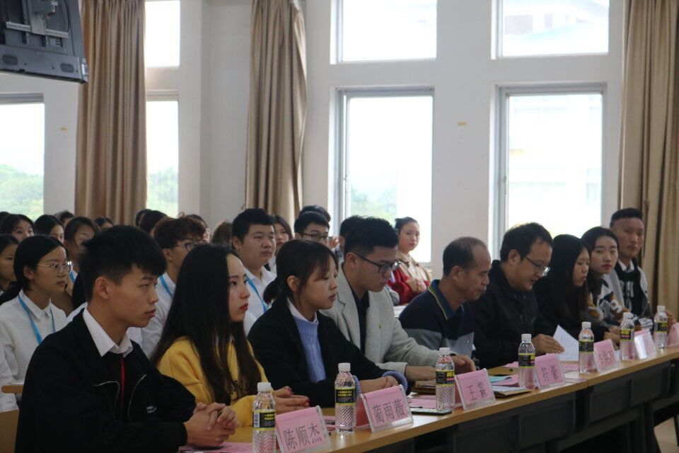 青年之声・教育与心理学院举行青马工程启动仪式