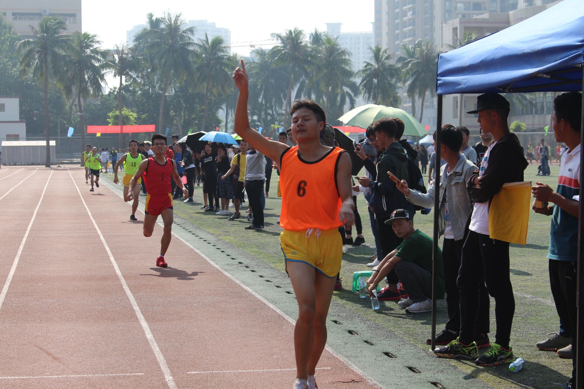 青年之声・齐心协力创佳绩，势如破竹夺第三――记星空游戏官方第三十三届运动会 