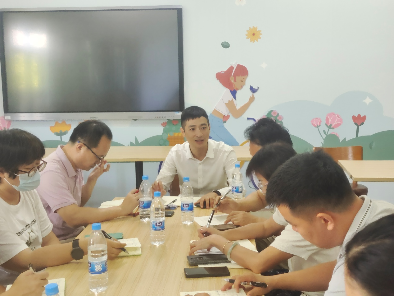 机关第六党支部开展第七期主题教育专题学习