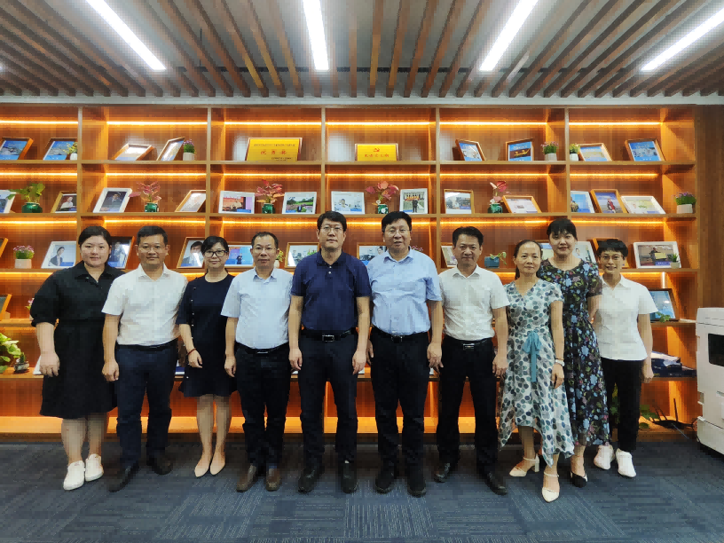 校领导带队前往海南大学开展人才工作调研
