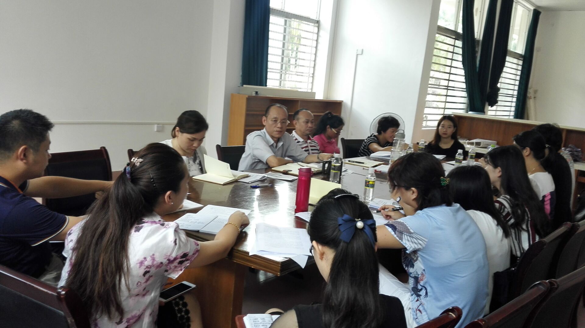 教务处召开新学年开学准备工作会