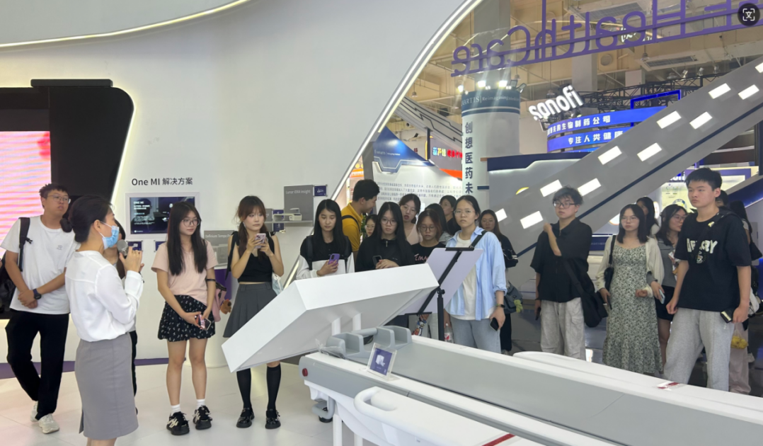 经济学系2021级、2022级顺利完成专业见习活动