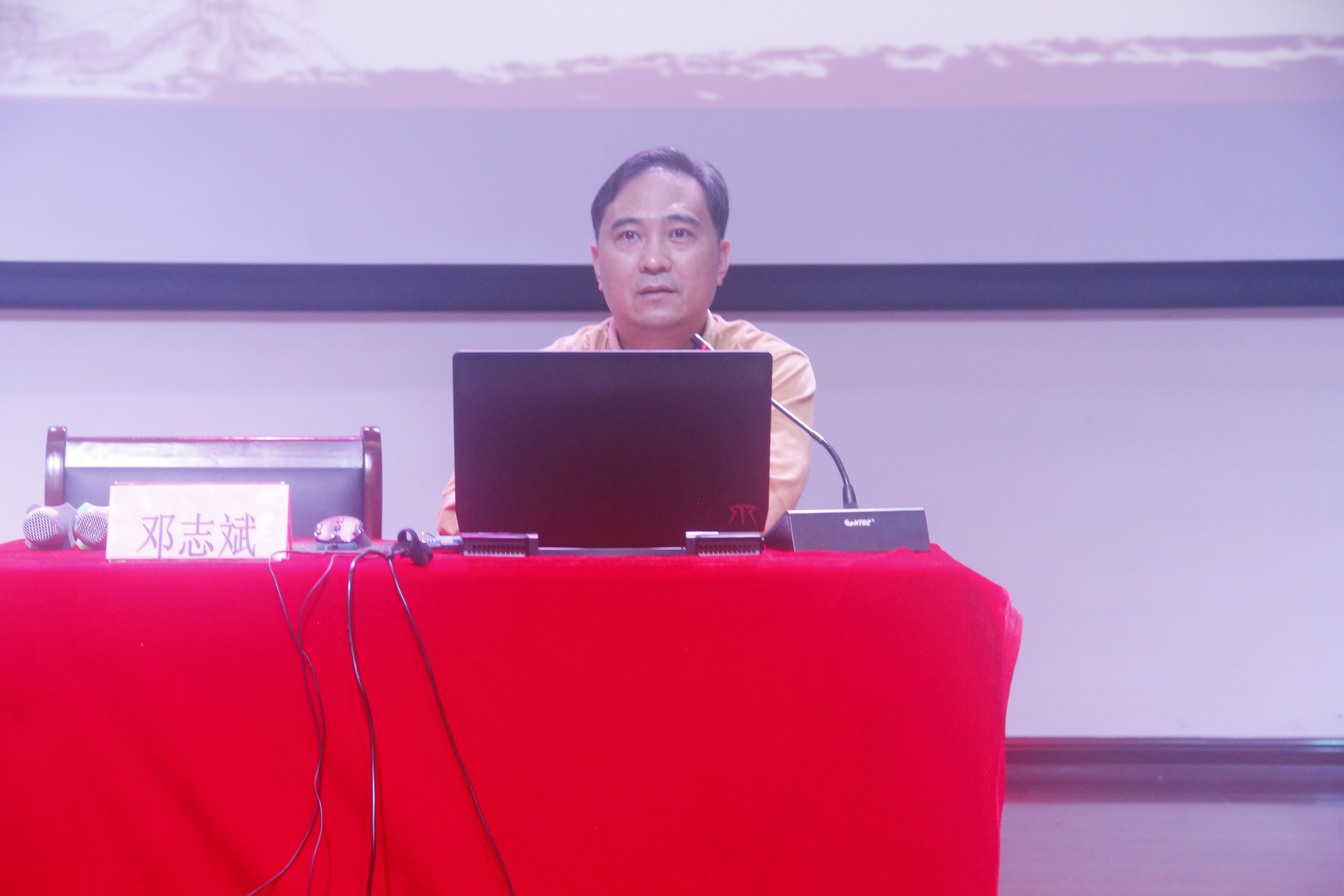 青年之声・记文学院青年马克思主义者培养工程启动仪式暨大学生骨干培训大会