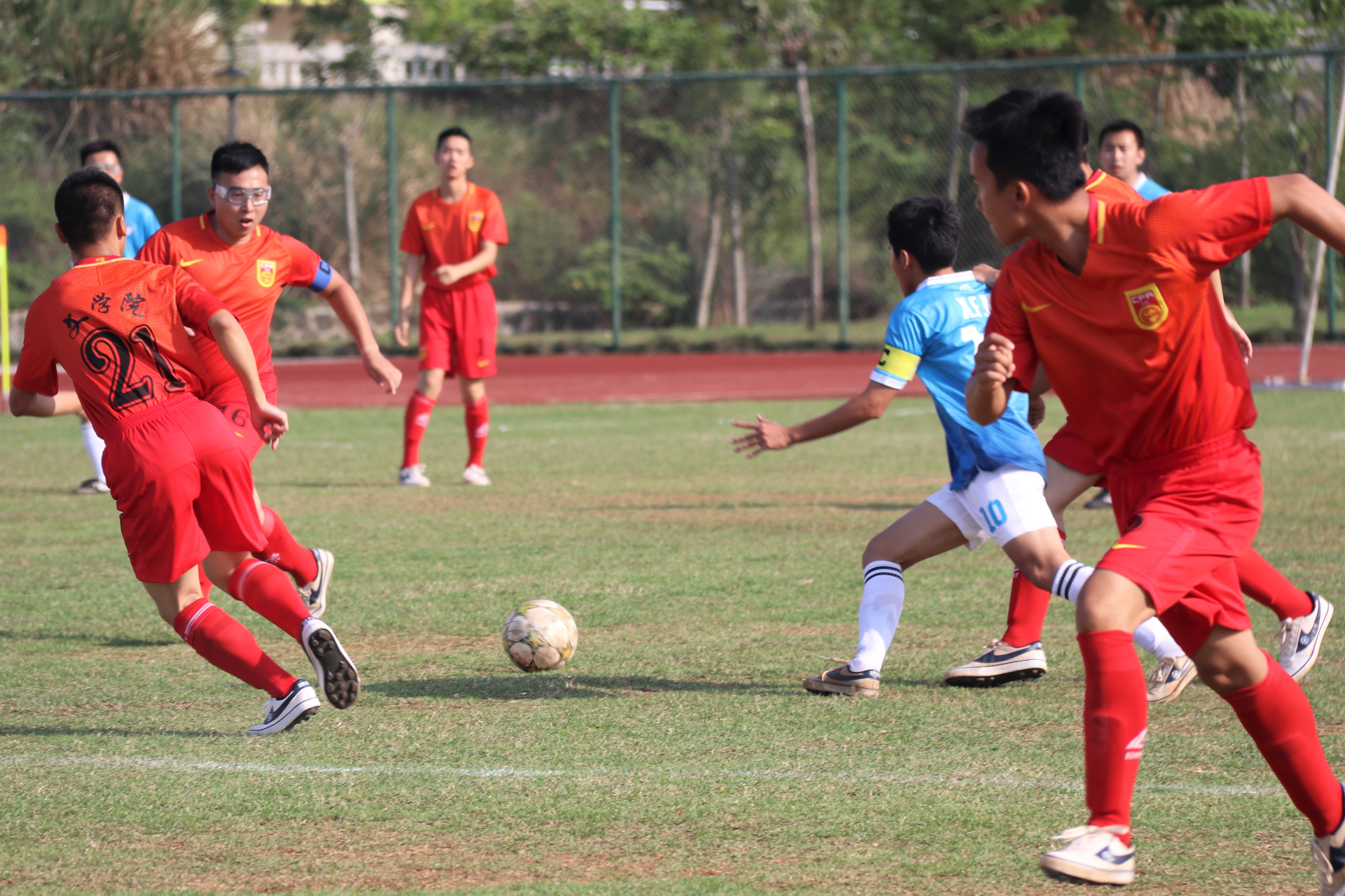 青年之声・不一样的足球赛，不一样的新法马
