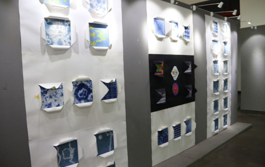 青年之声.星空游戏官方美术学院美术教育公益行