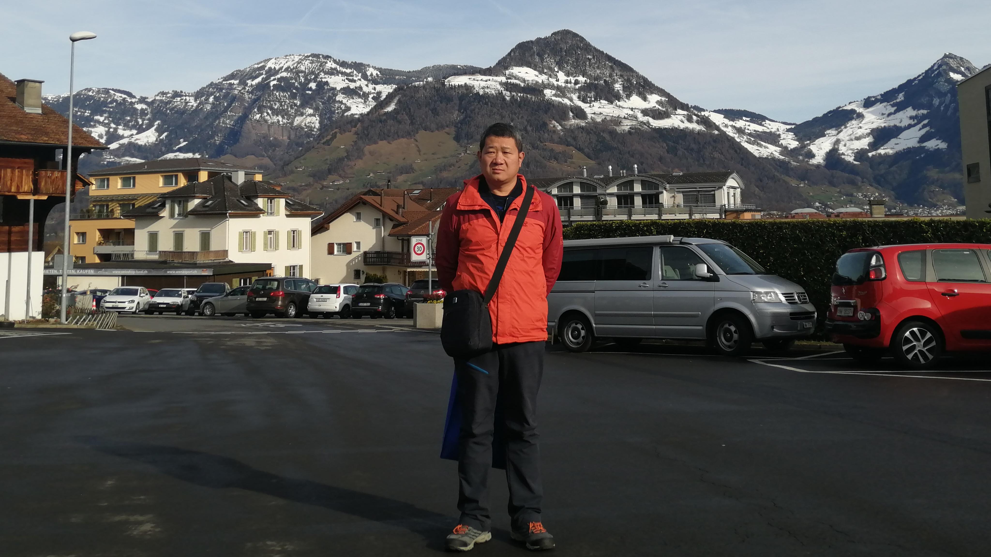 刘明坤副教授简介