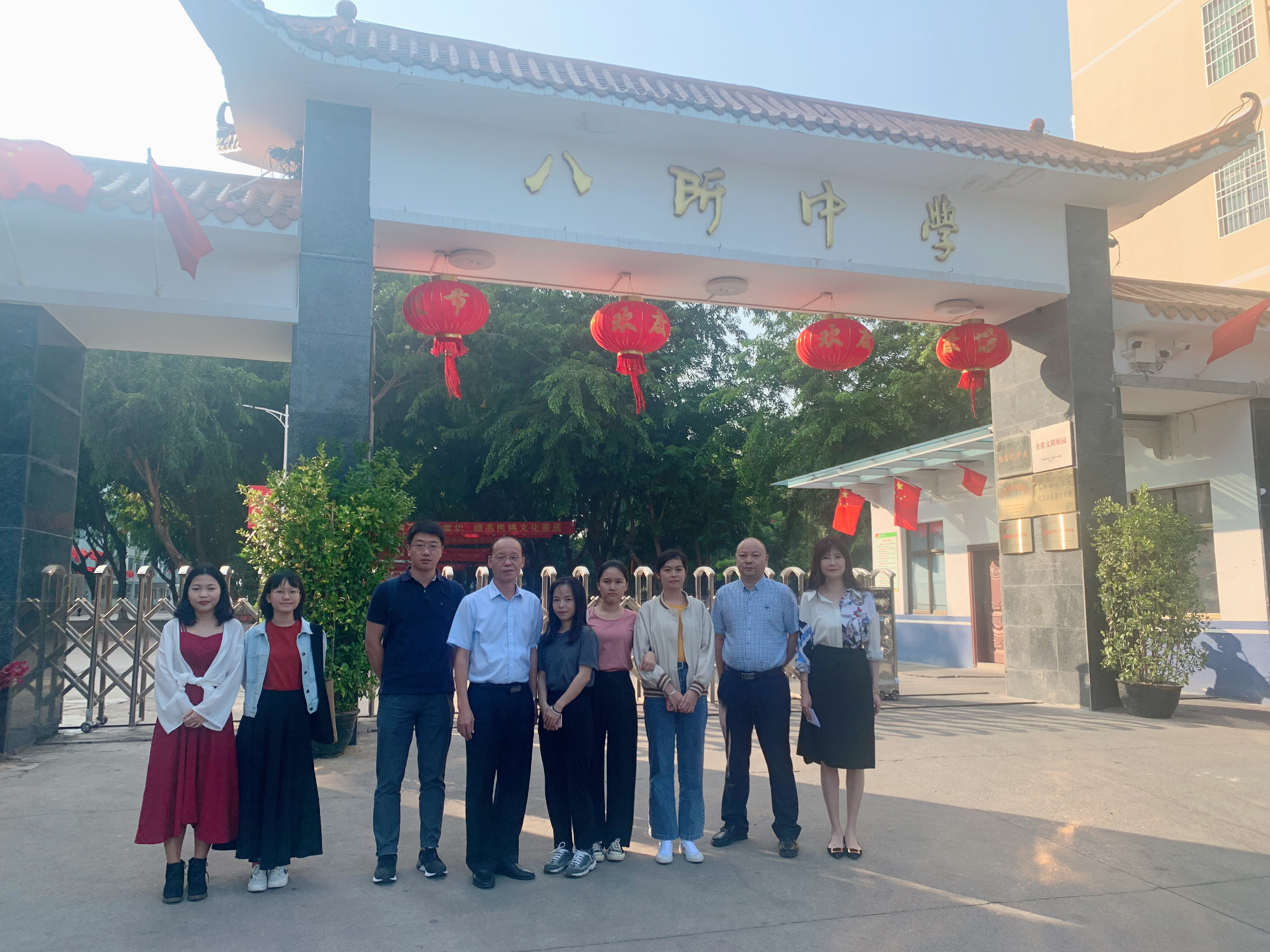 教务处领导深入顶岗支教实习学校巡查