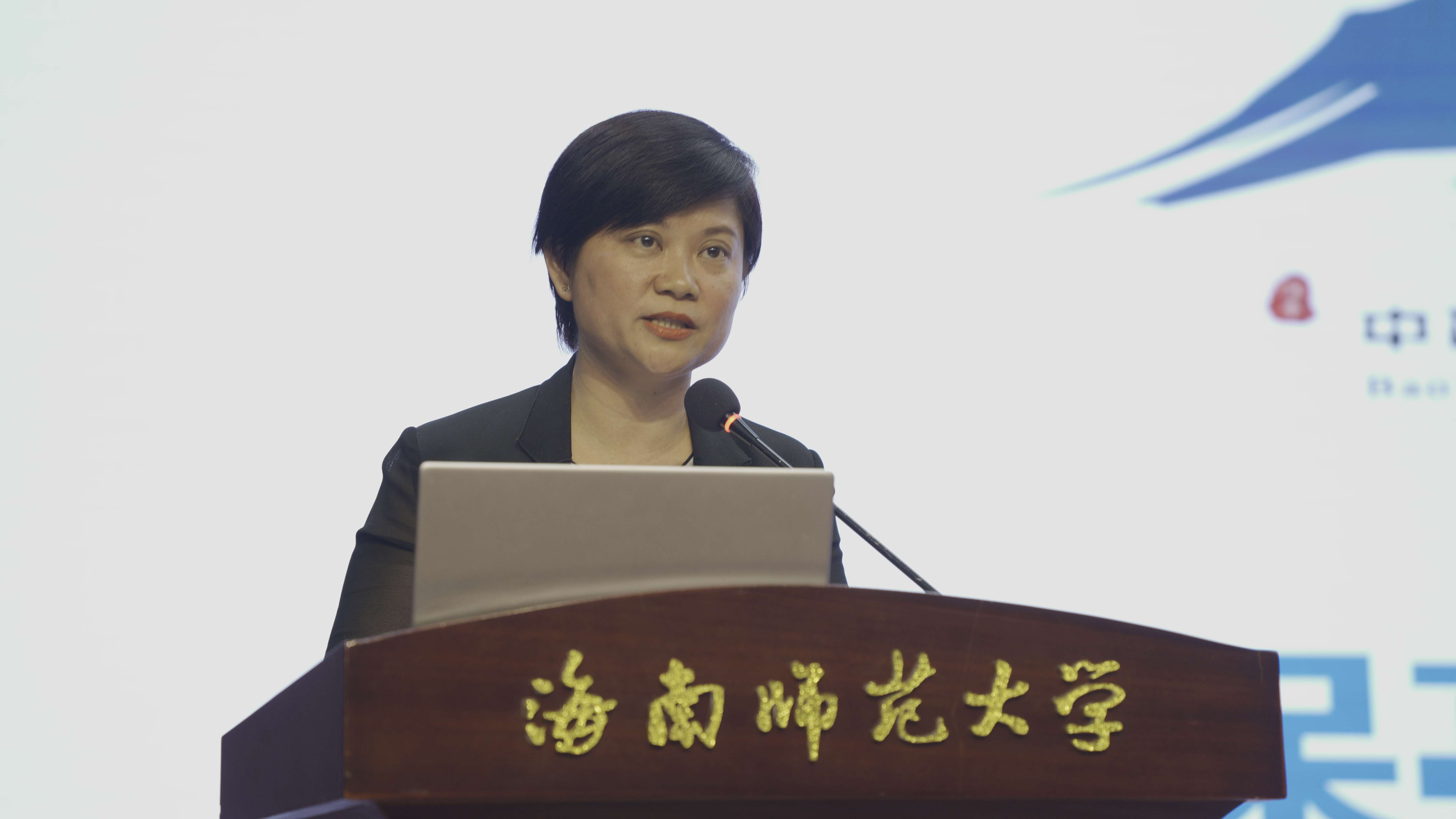 保亭县2022年“招才引智校园行”宣讲活动在我校举办