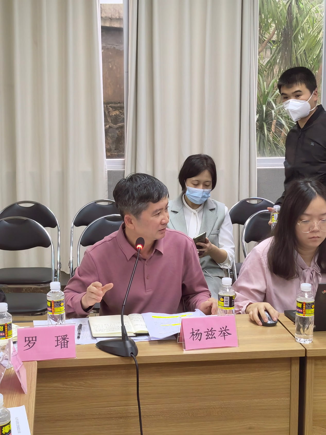 副校长杨兹举参加海南省人才引智工作座谈会