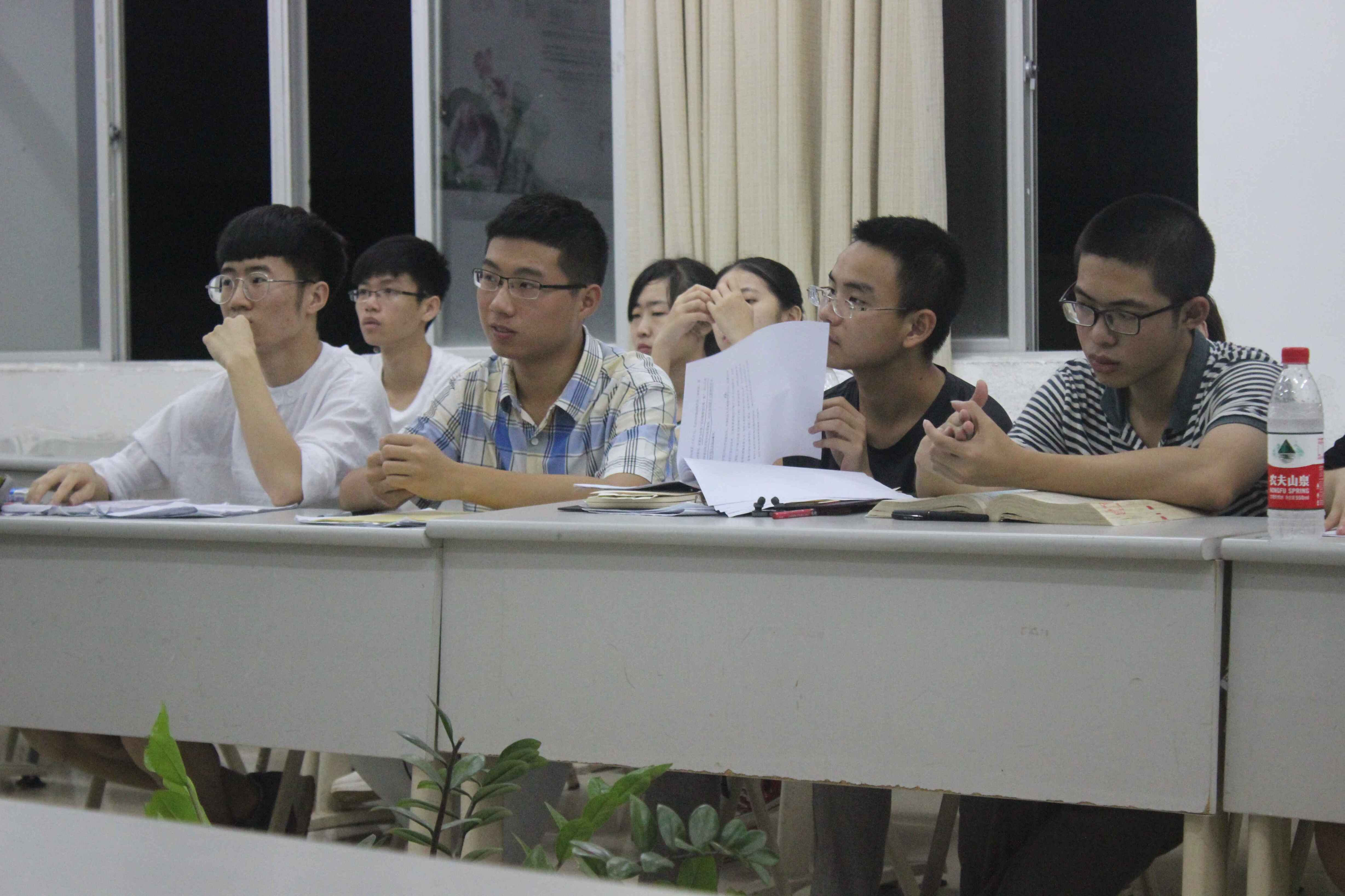 青年之声・仁智相当 书香传递记法学院成功举办第二期读书会