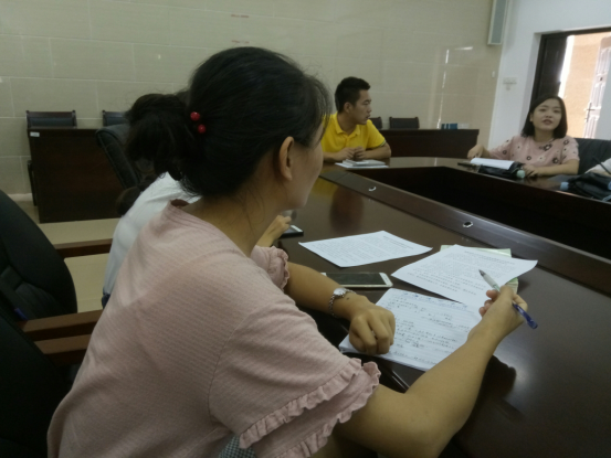 青年之声・文学院赴万宁暑期“三下乡”社会实践服务团召开首次筹备会议