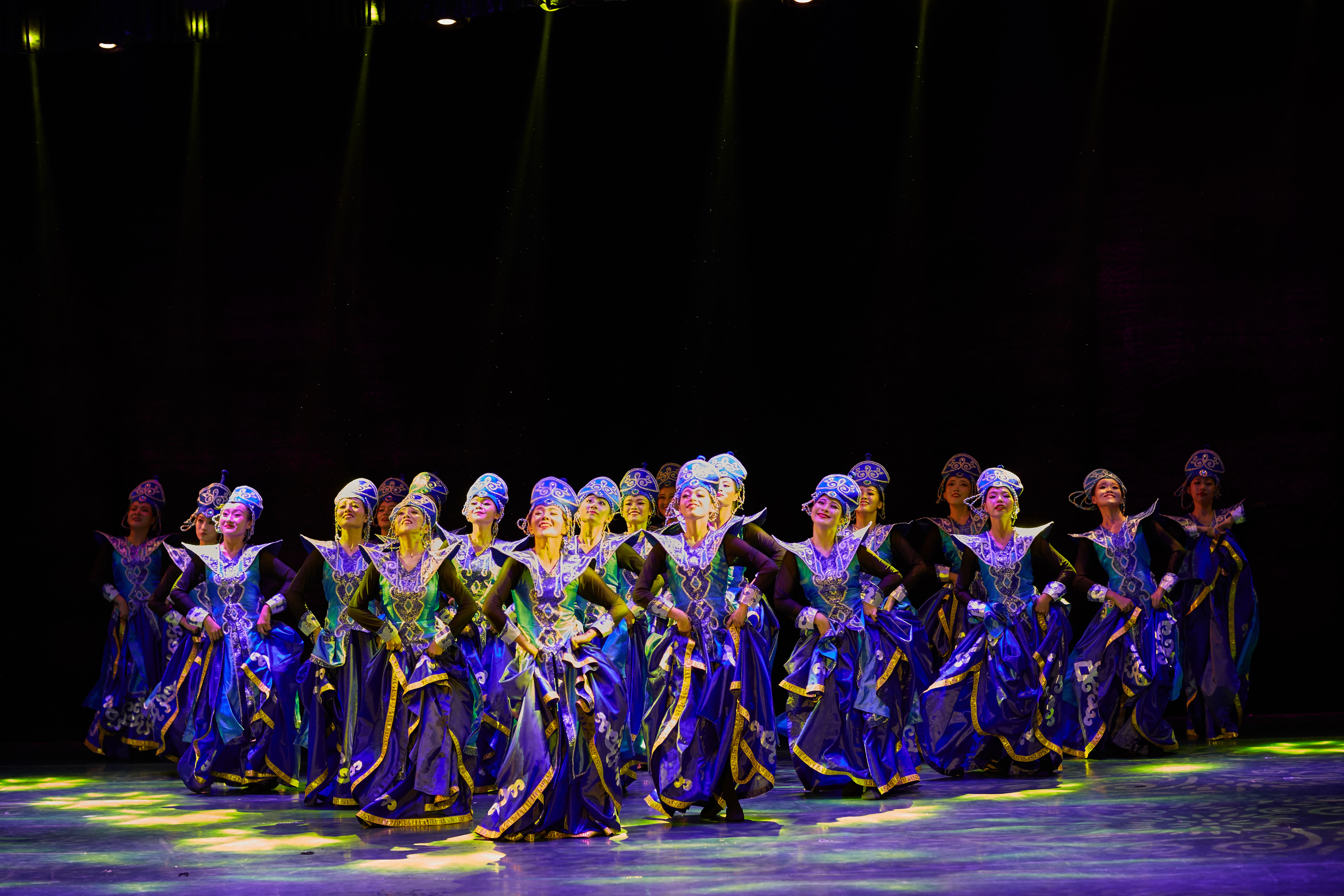 2013级音乐学院舞蹈班毕业演出