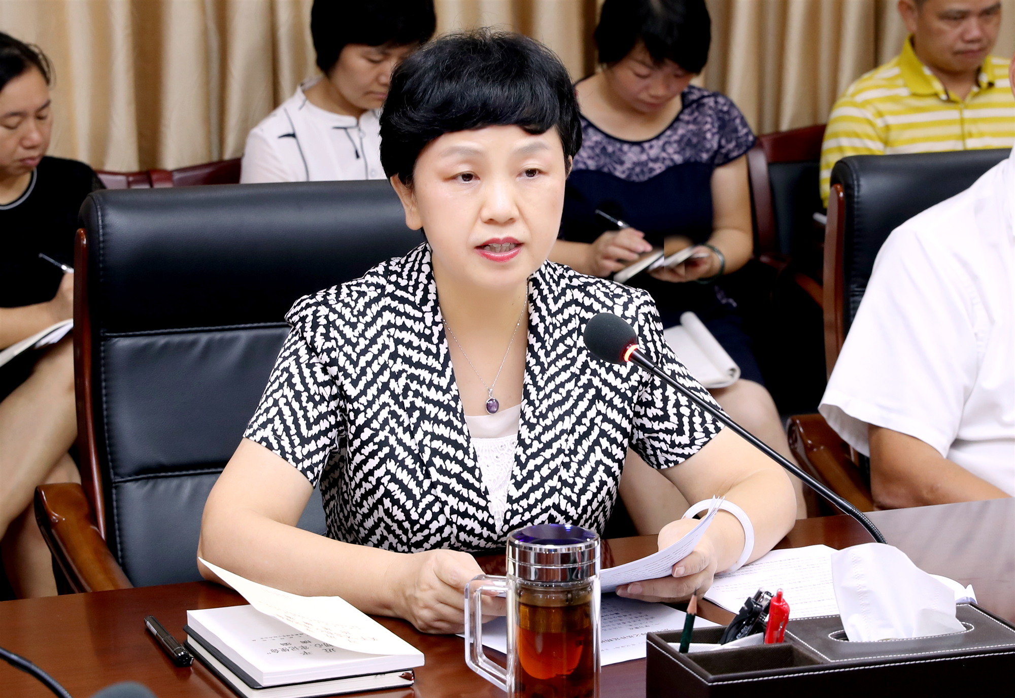 我校举办“不忘初心，牢记使命”主题教育学习研讨会