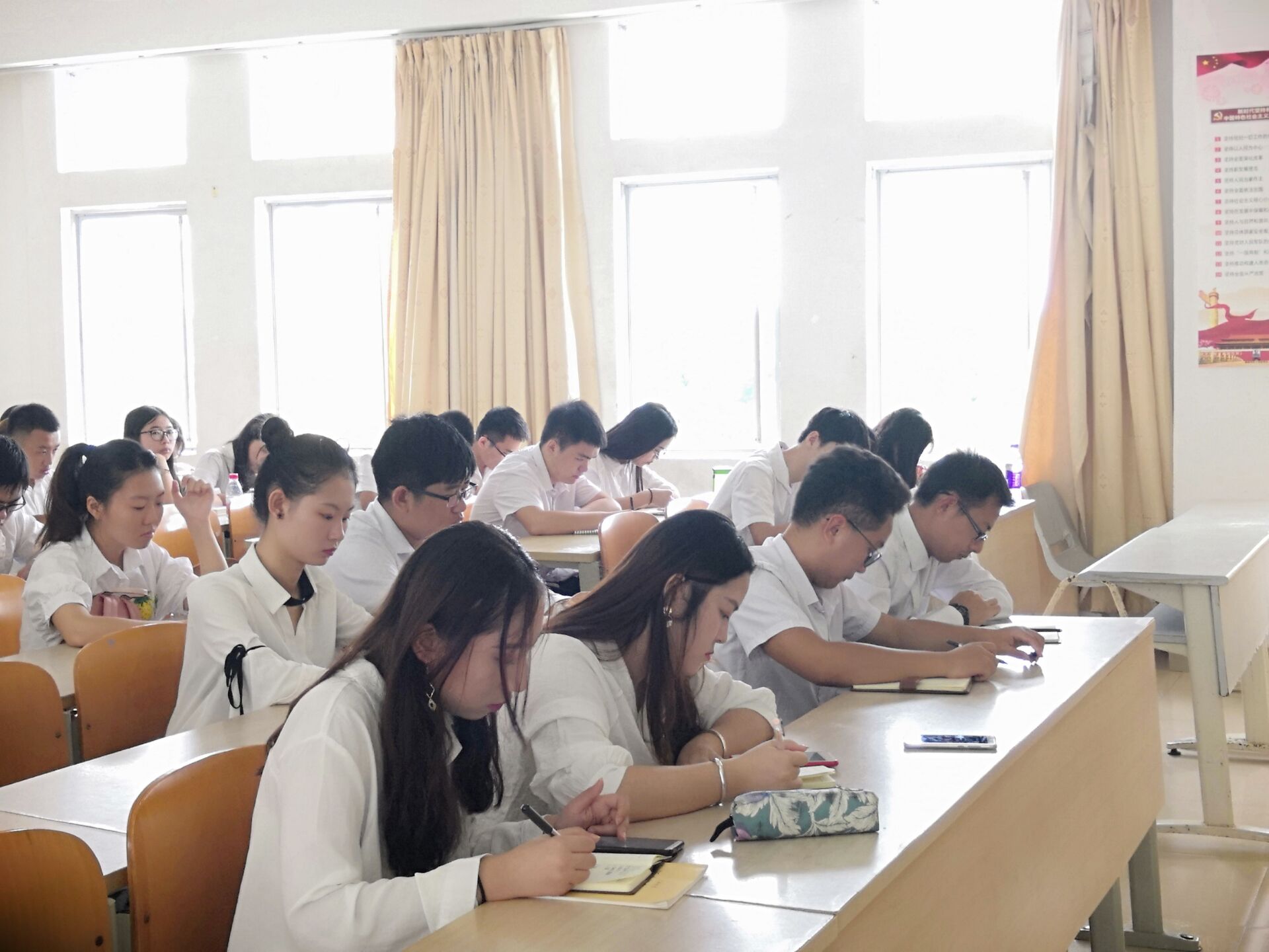 青年之声• 记文学院共青团工作改革方案培训会议