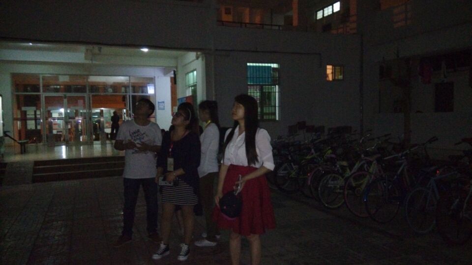 早睡早起 优质生活——记经济与管理学院“爱健康,爱生活”主题活动