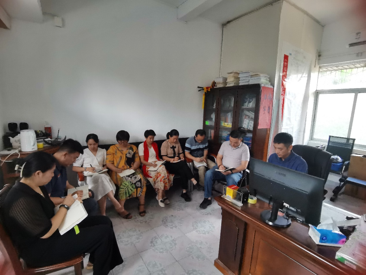 机关第六党支部第五次集中学习习近平新时代中国特色社会主义思想