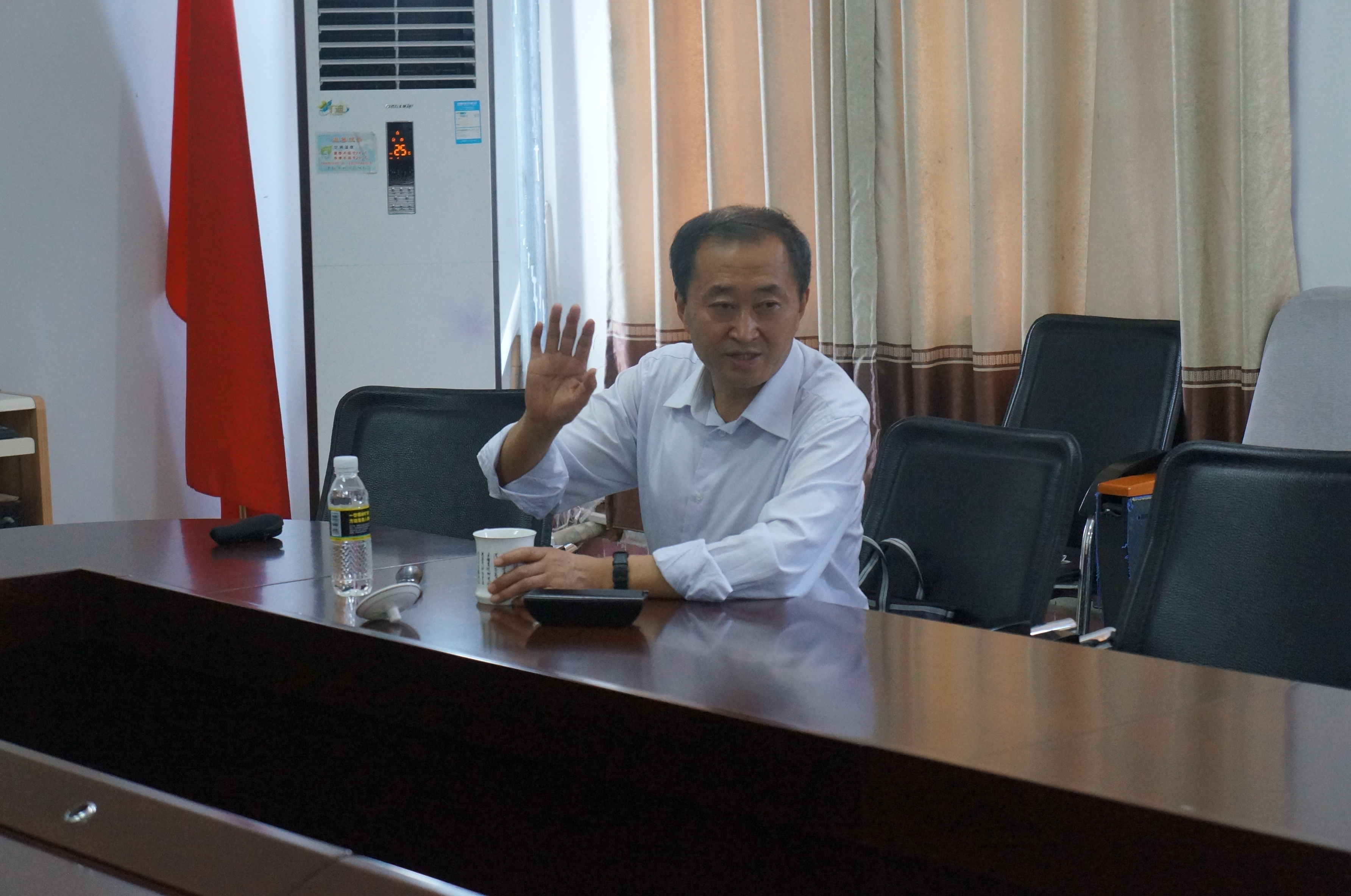 首都师范大学宫辉力教授应邀来我校讲学