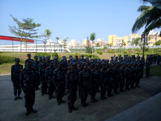 昂扬向上 朝阳奋进——记经济与管理学院2014级大一新生军训