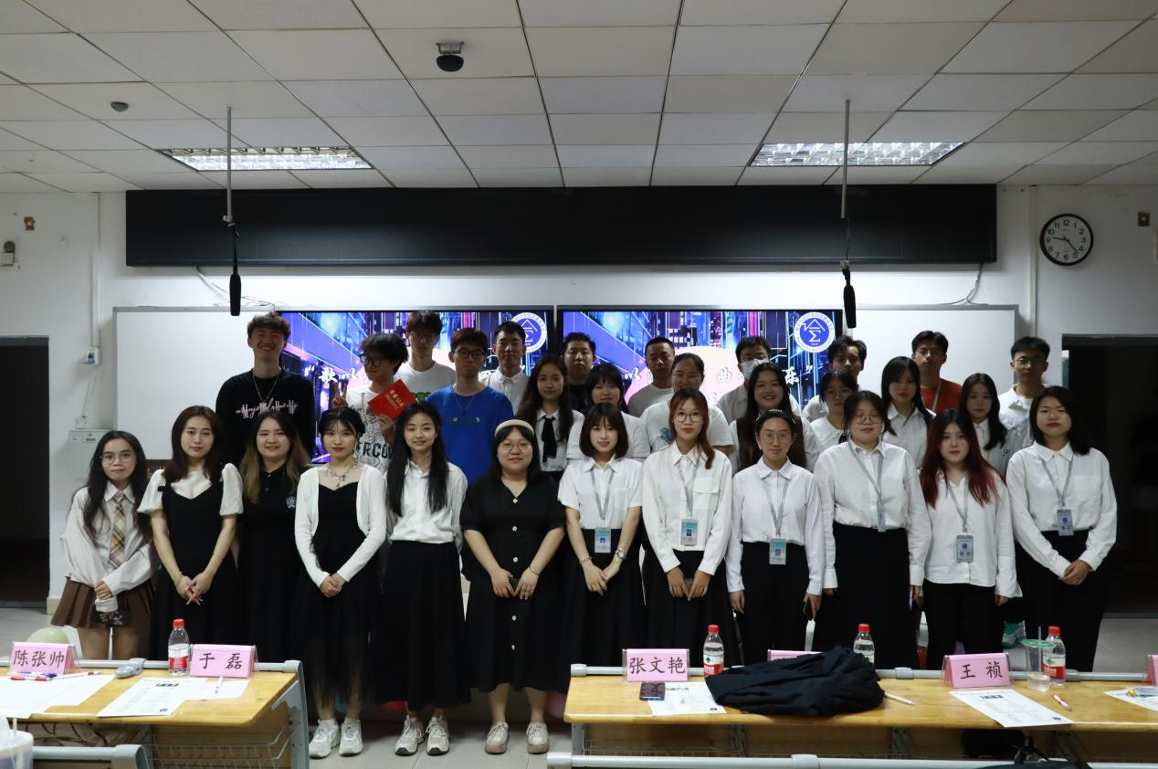 “歌以滢声，曲以洄乐” ——记星空游戏官方数学与统计学院十佳歌手大赛