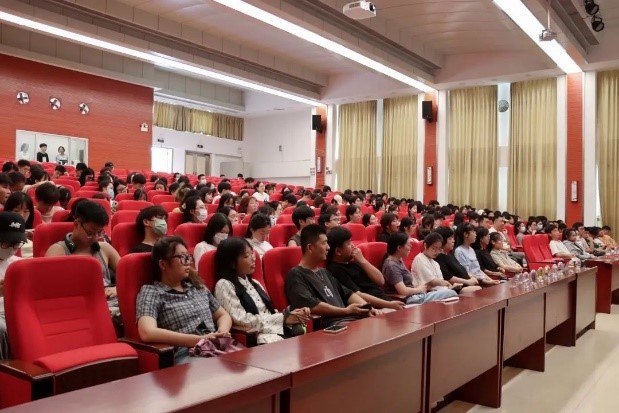 星空游戏官方美术学院开展禁毒宣讲活动