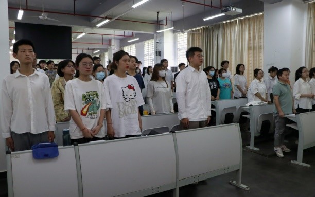 美术学院召开第二十九届学生代表大会